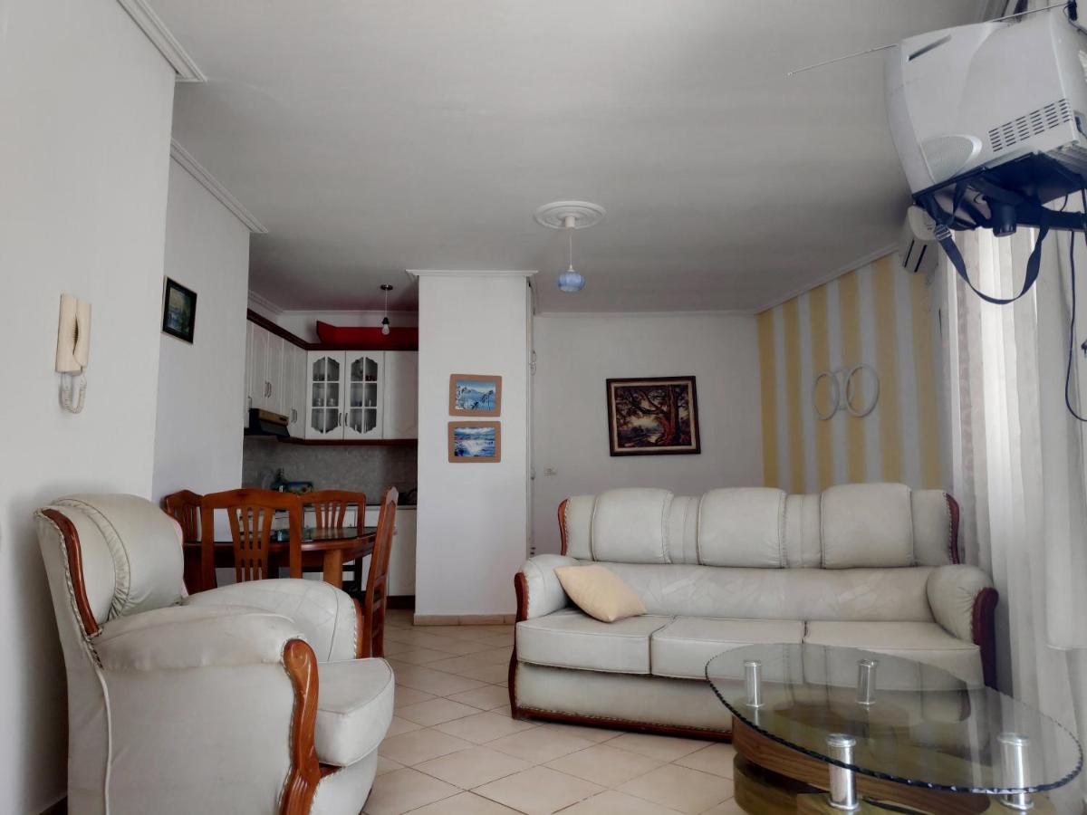 Private Studio Sea View 2 Minutes Away From Beach Saranda Extérieur photo